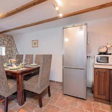 Casa Dom wakacyjny Stifanići