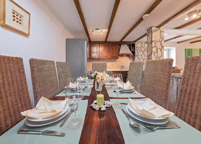 Semesterbostad Casa Stifanići