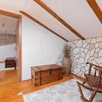 Casa Nyaraló Stifanići