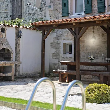 Casa Stifanići